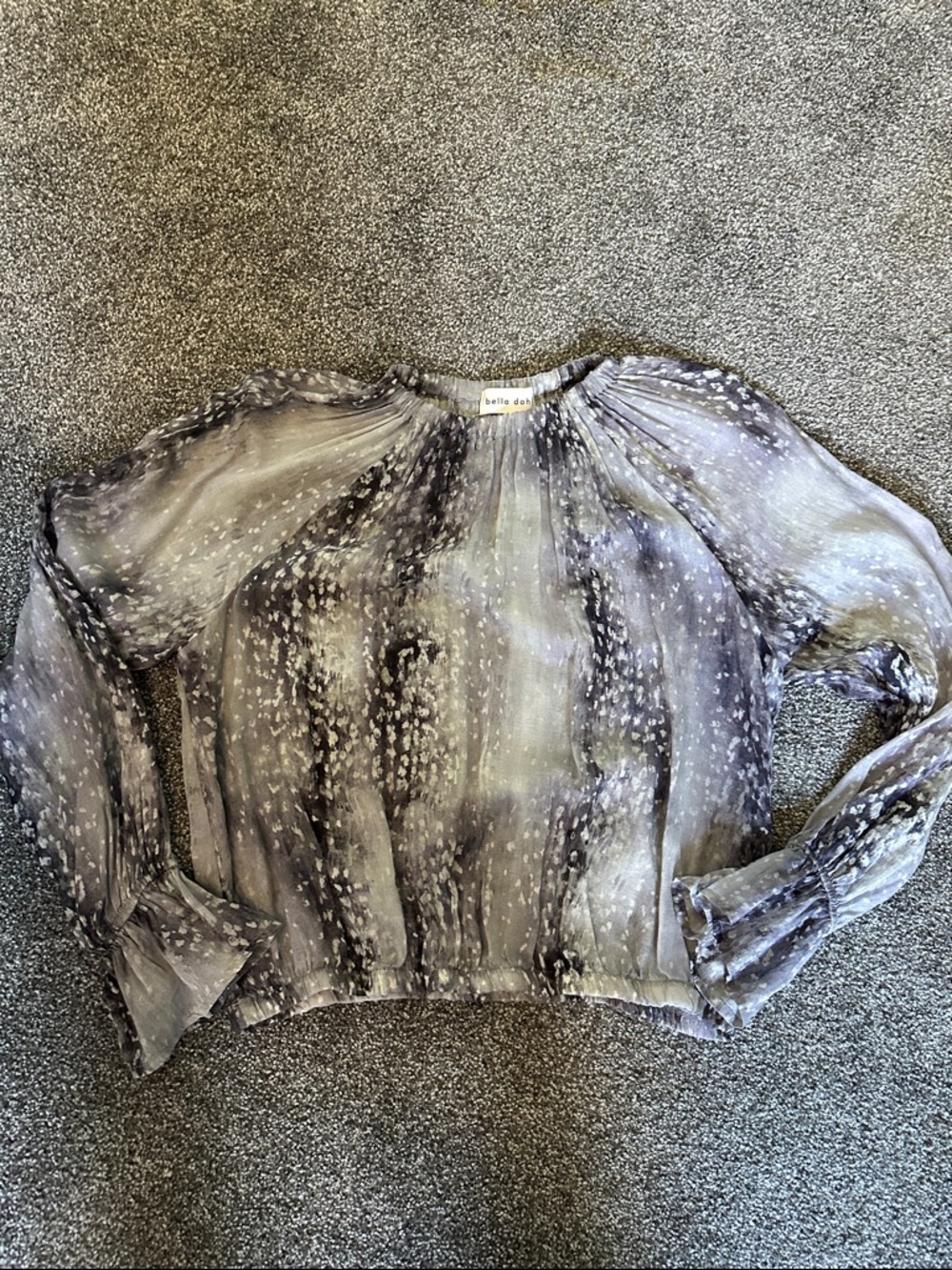 Bella Dahl Sheer Long-Sleeve Blouse in Gray Tie-Dye size M